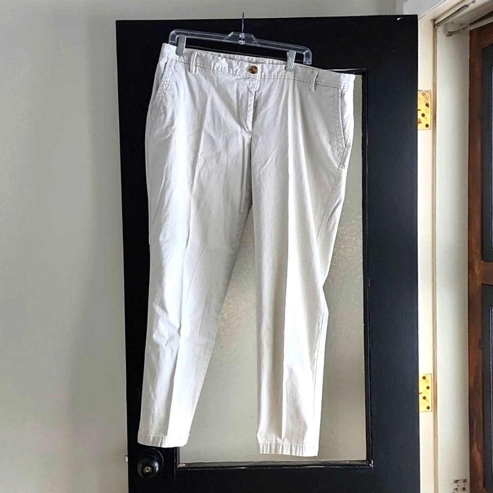 EUC Talbots Girlfriend Chinos